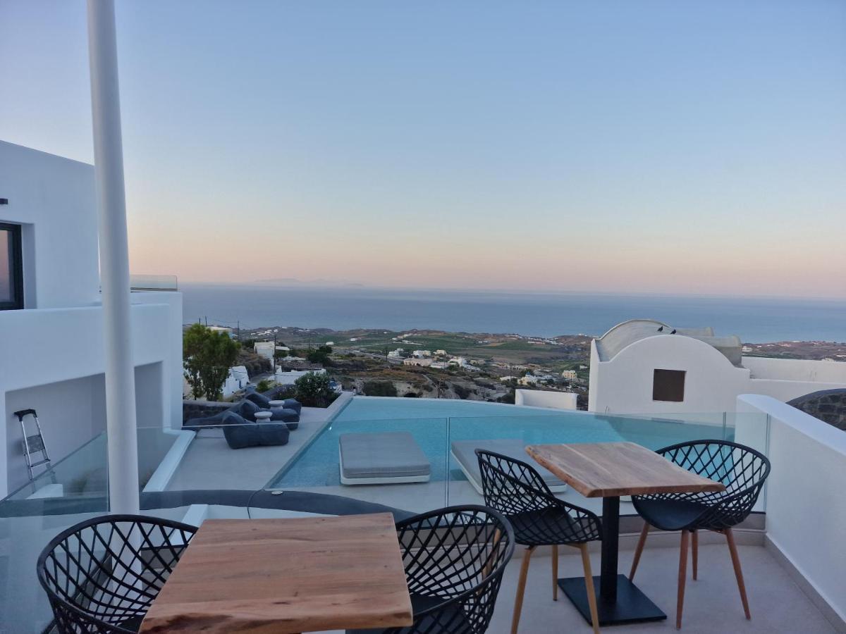 Cuore Santo Suites Тира Экстерьер фото