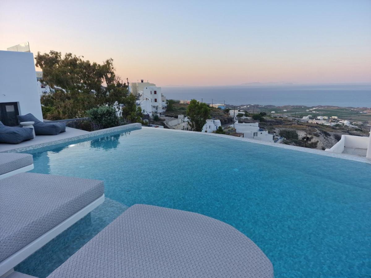 Cuore Santo Suites Тира Экстерьер фото
