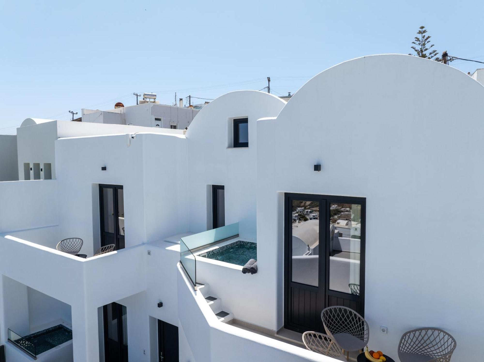 Cuore Santo Suites Тира Экстерьер фото
