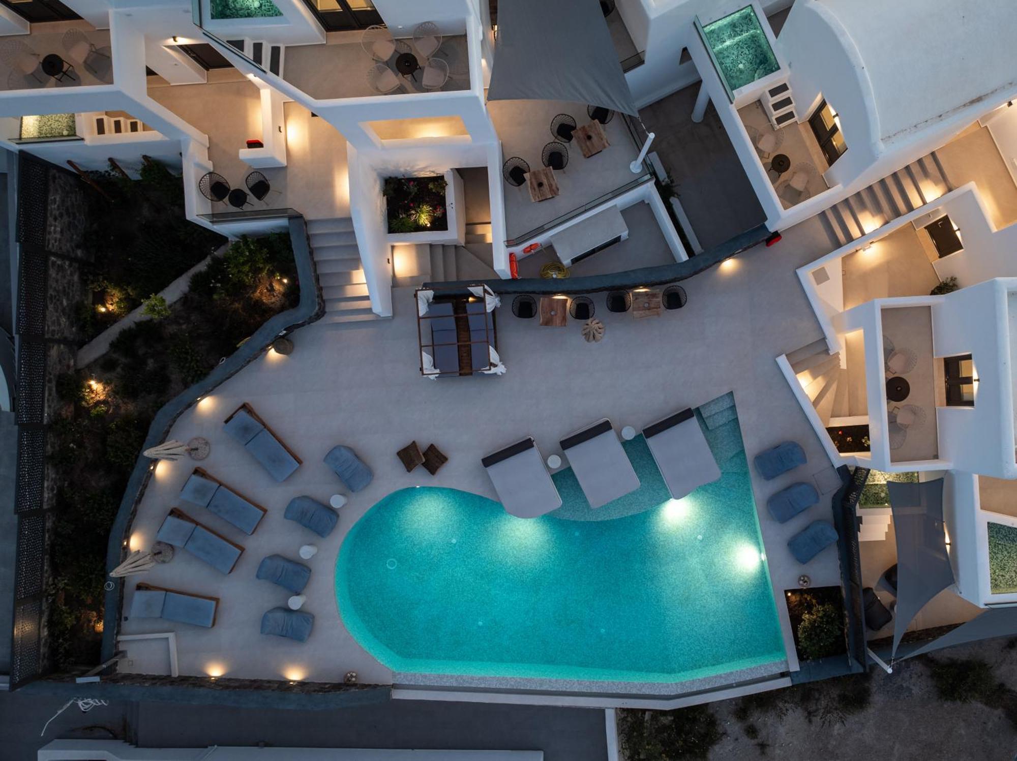 Cuore Santo Suites Тира Экстерьер фото